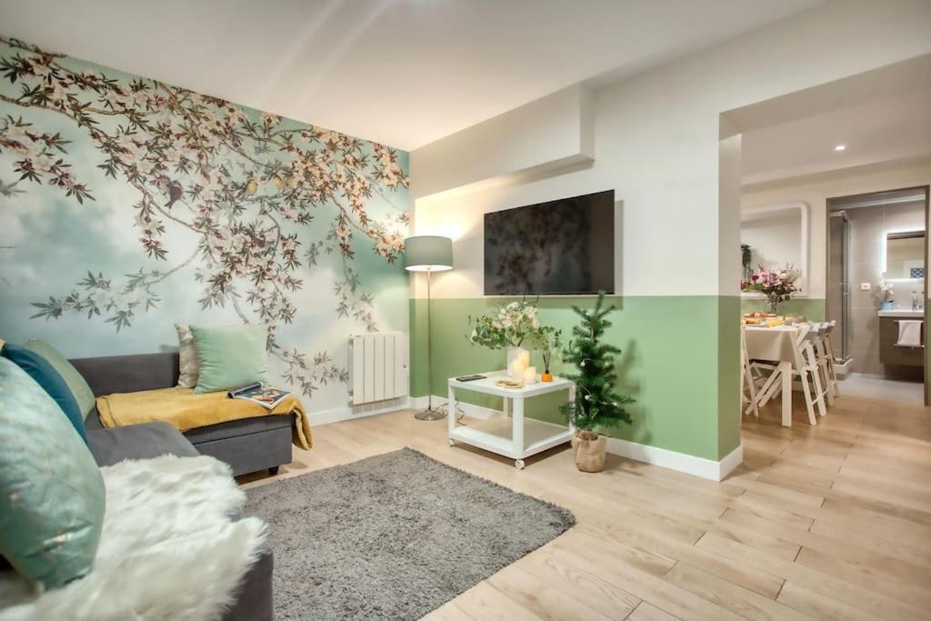 Amazing Apart New Bastille 3 Bedrooms 2 Bathrooms Париж Екстер'єр фото